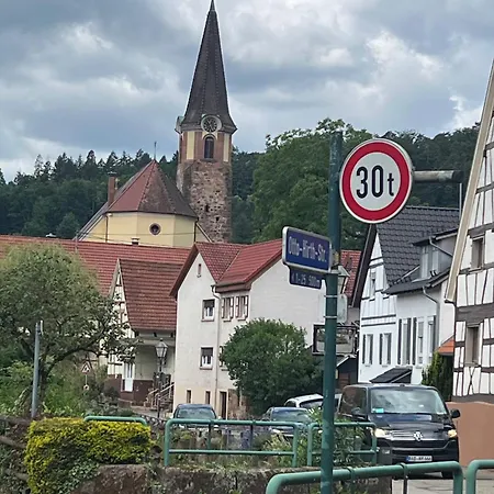 Brack In Gaggenau-michelbach, Mit Terrasse Und Klimaanlage Apartamento Gaggenau